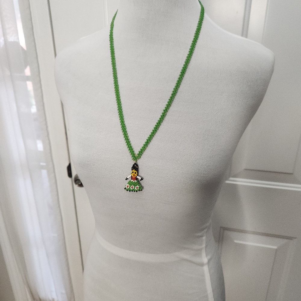 Vintage Native American Kachina Green Doll Seed Doll Necklace